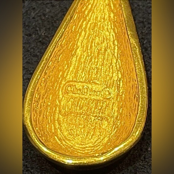 Vintage Christian Dior Black Enamel Gold Tone Rhinestone Teardrop Pear Earrings - Picture 4 of 5